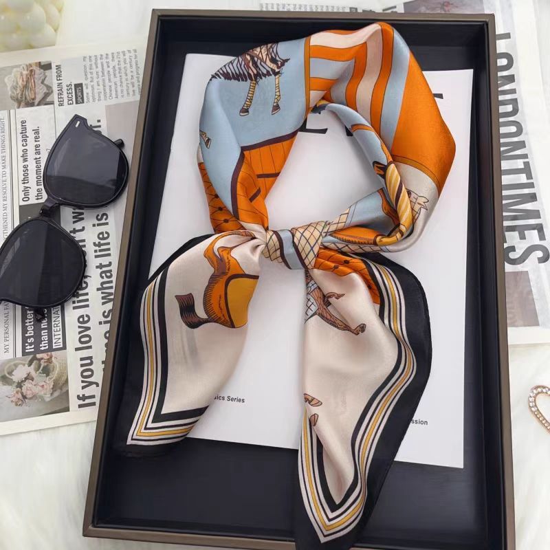 Foulard carré de luxe 100% soi - Women'S Retro Bags avis et prix