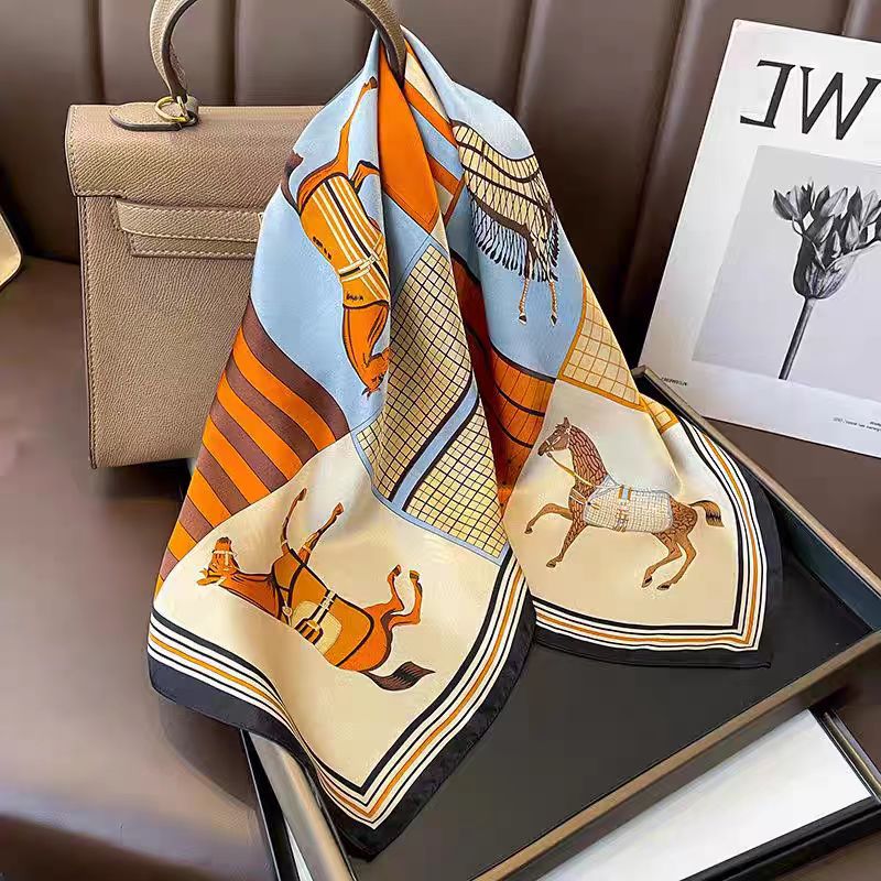 Foulard carré de luxe 100% soi - Women'S Retro Bags avis et prix