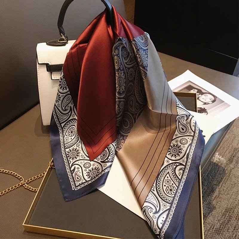 Foulard carré de luxe 100% SOI - Women'S Retro Bags avis et prix